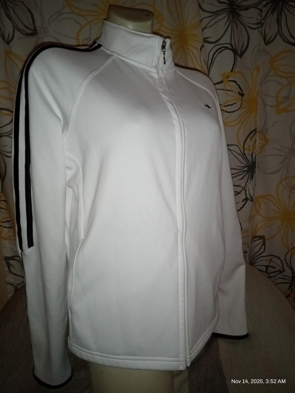 Source Unknown White Bomber Jacket with Black Stripe Detail
